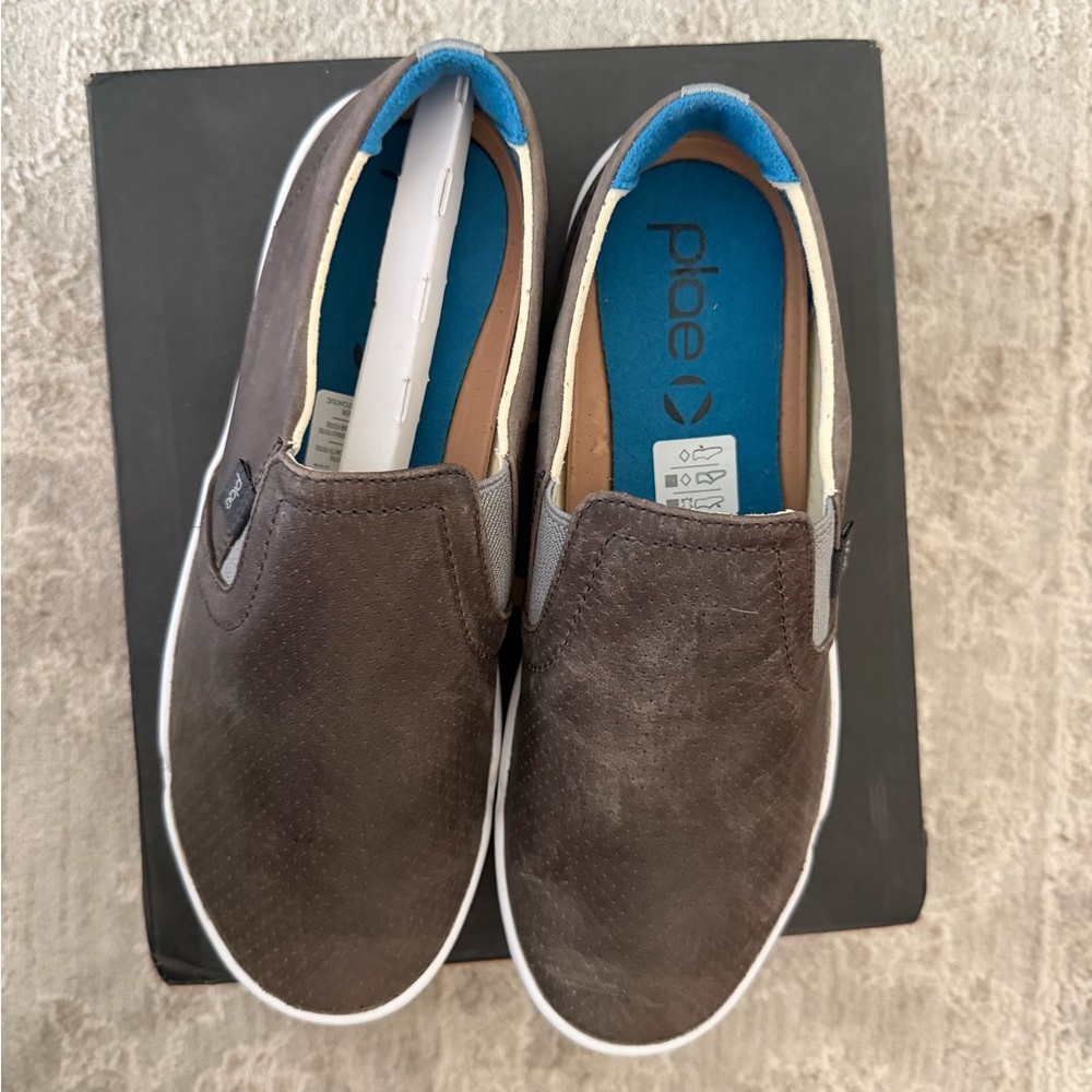 PLAE  unisex Slip-On Shoes New